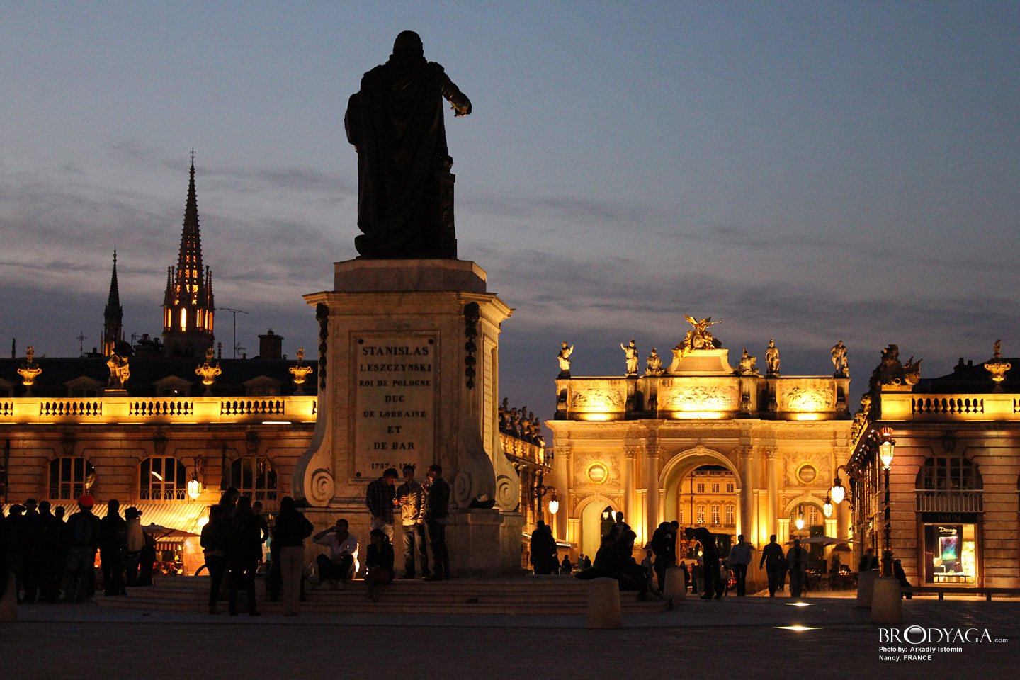 Place Stanislas by night